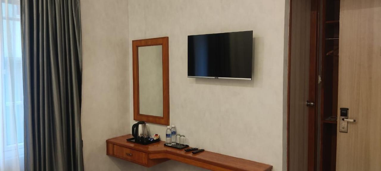 Cr Rivera Hotel Madurai Exterior photo
